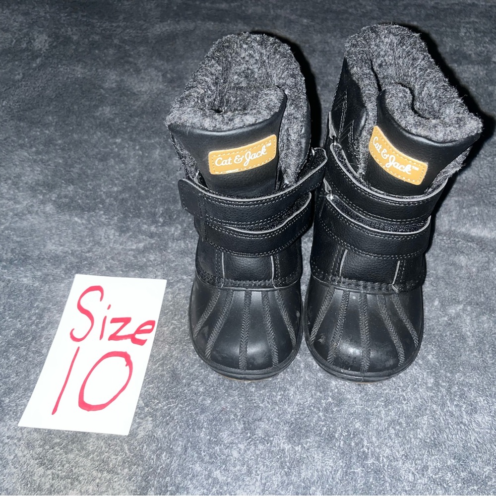 Cat & Jack Black Kids Boots size 10c Unisex Boys Girls Duzntmatta